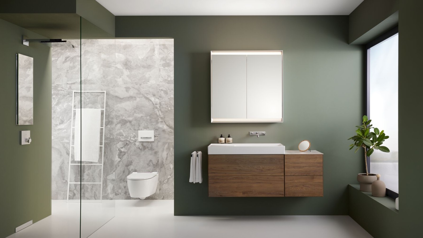 Geberit ONE fürdőszoba Geberit walk-in zuhanyfallal és tárolófülkével