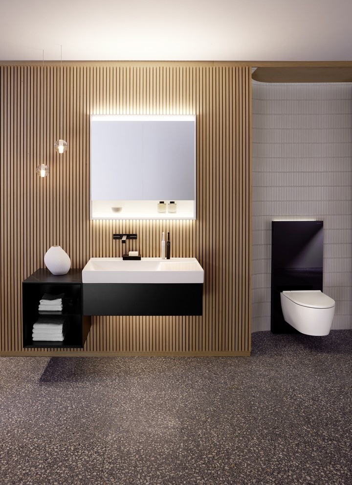 Geberit ONE fürdőszoba matt fekete színű bútorokkal (© Geberit)