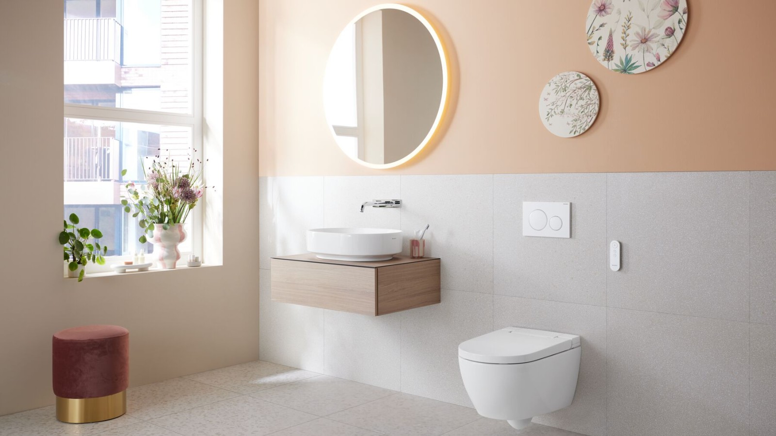 Fürdőszoba Geberit AquaClean Alba higiéniai berendezéssel Fürdőszoba Geberit AquaClean Alba higiéniai berendezéssel