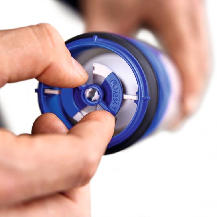 Áramlásszabályzó a Geberit 208-as típusú emelőharangon