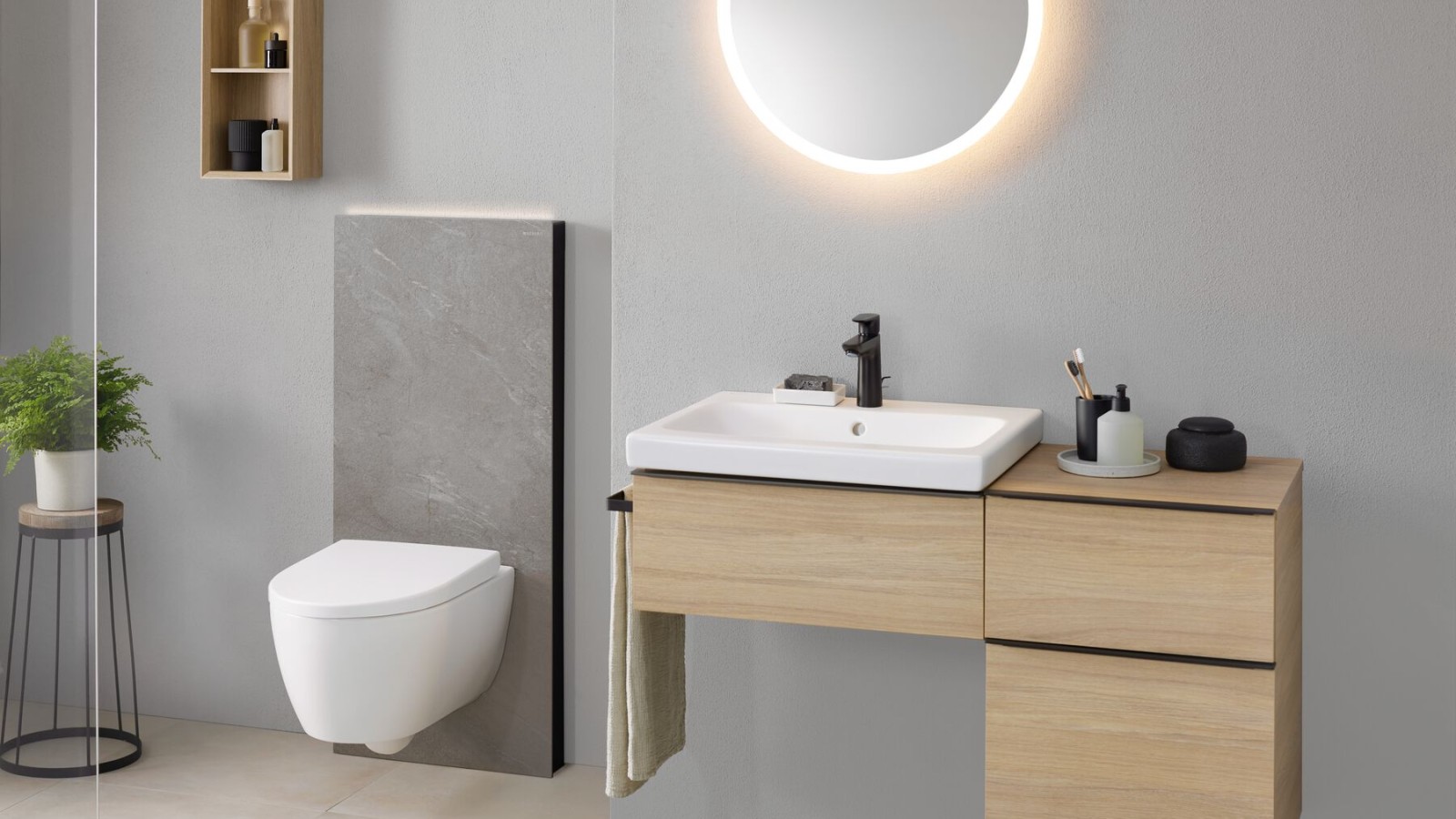 Geberit Monolith Plus világítással rendelkező Option tükörrel (© Geberit) Geberit Monolith Plus világítással rendelkező Option tükörrel (© Geberit)