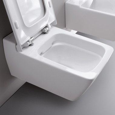 Geberit Xeno² WC-kerámia felhajtott WC-fedéllel