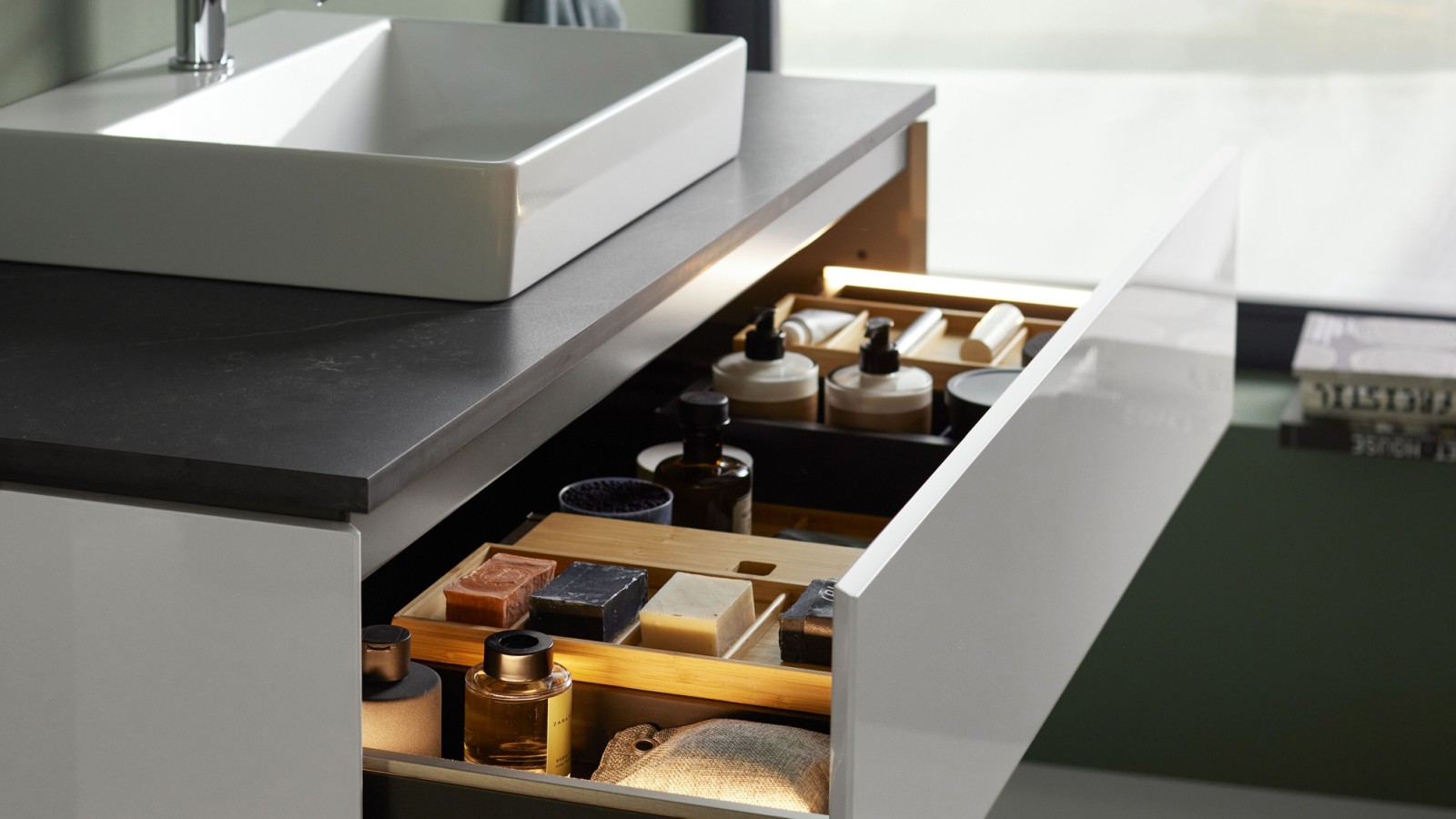 Geberit ONE mosdószekrény