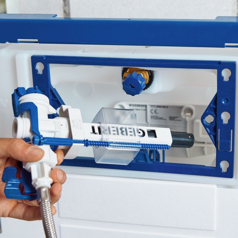 A kompakt Geberit 383-as típusú töltőszelep A kompakt Geberit 383-as típusú töltőszelep