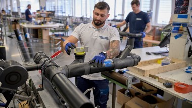 Akusztikusan optimalizált szennyvízrendszer előgyártása a Geberit Silent-db20 segítségével