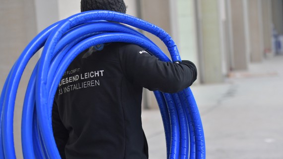 A Geberit előszigetelt csöveket is kínál