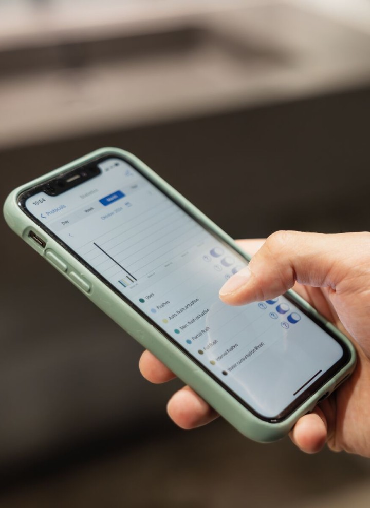 A használati adatok kiolvasása a Geberit Control App alkalmazásban a készüléken vagy központilag a Geberit Gateway-en A használati adatok kiolvasása a Geberit Control App alkalmazásban a készüléken vagy központilag a Geberit Gateway-en