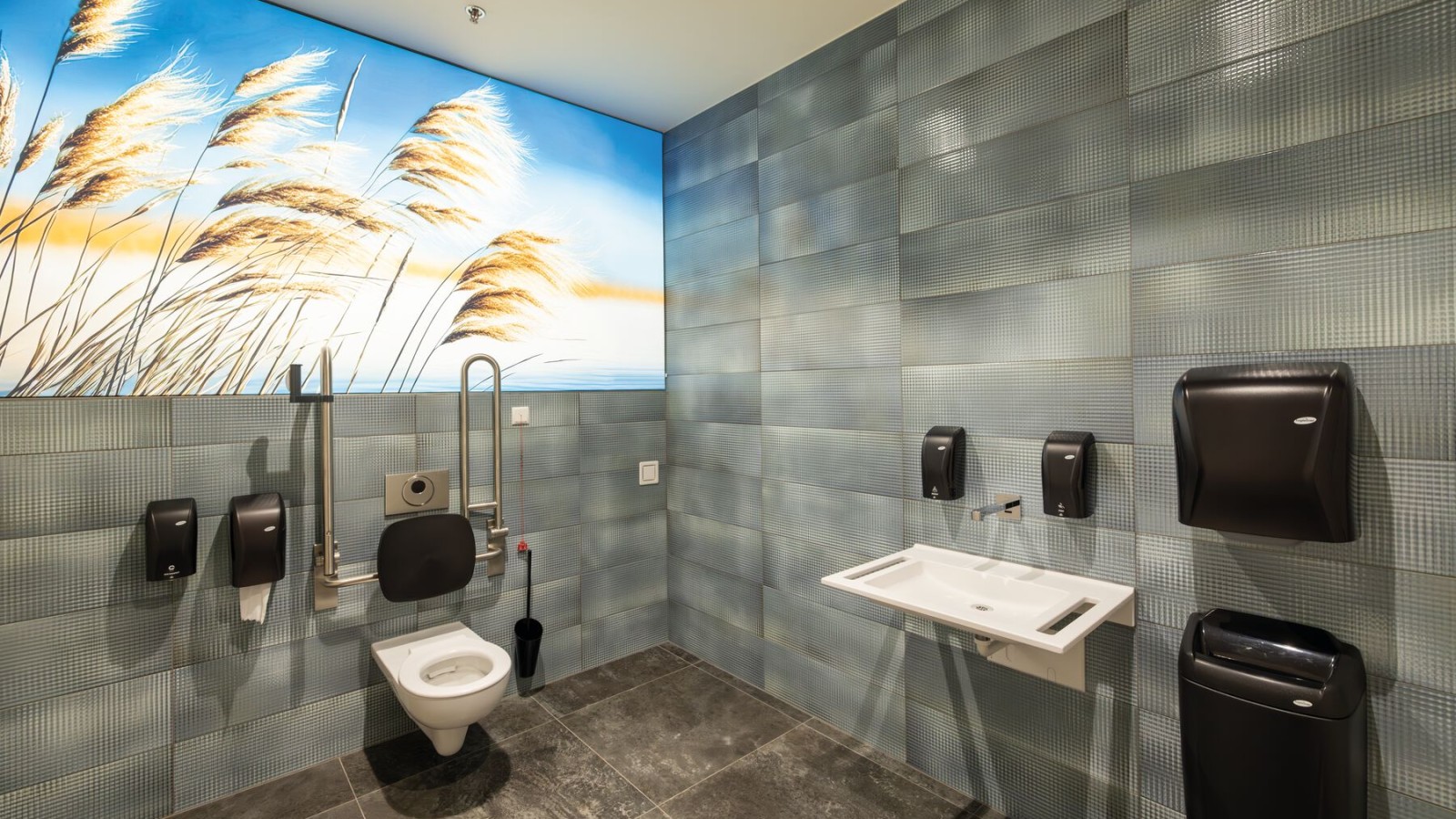 Akadálymentes fürdőszoba