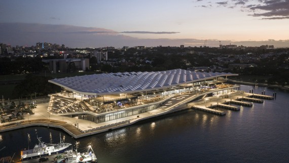 Az új Sydney Fish Market a Blackwattle-öbölben (© Rasmus Hjortshoj)