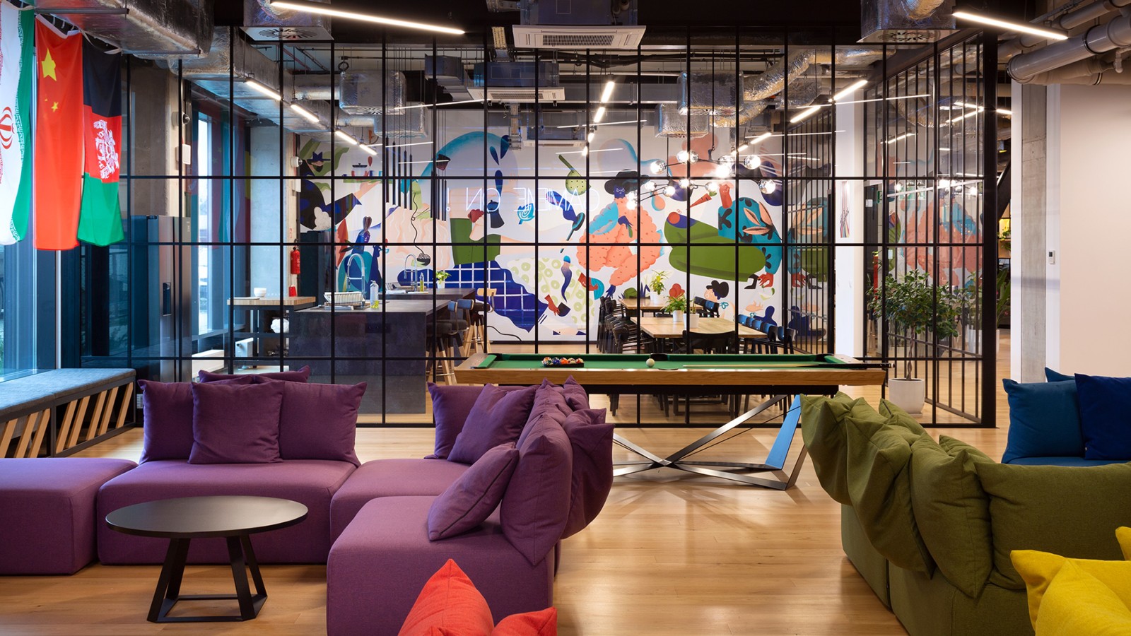 A LivinnX társalgói kiválóan alkalmasak a kikapcsolódásra és a feltöltődésre. (© Jaroslaw Kakal/Geberit) A LivinnX társalgói kiválóan alkalmasak a kikapcsolódásra és a feltöltődésre. (© Jaroslaw Kakal/Geberit)