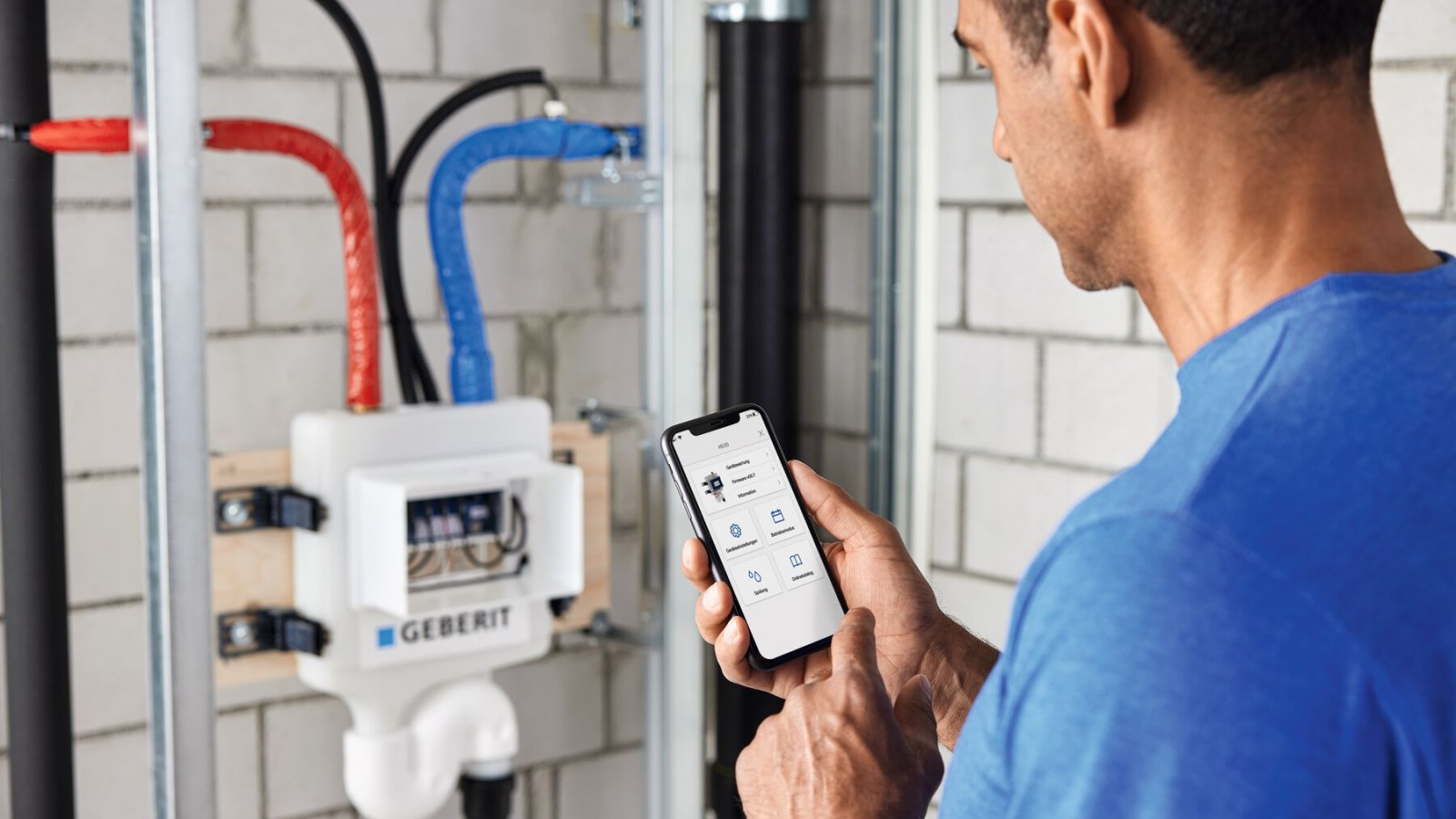 Geberit HS50 higiéniai öblítőberendezés kezelése a Geberit Control alkalmazással. Geberit HS50 higiéniai öblítőberendezés kezelése a Geberit Control alkalmazással.