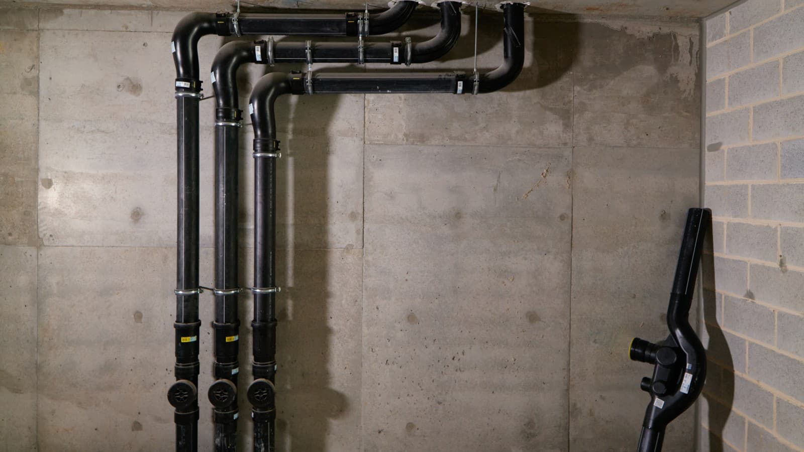 A Geberit FlowFit a StartBlock moduláris épületekbe van beépítve (© Geberit) A Geberit FlowFit a StartBlock moduláris épületekbe van beépítve (© Geberit)